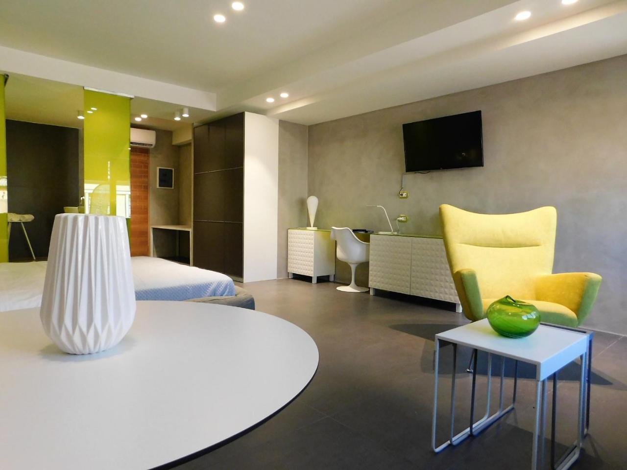 101 Adrianou Apartments Athènes Extérieur photo